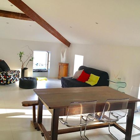 Grand Appartement Style Loft Bord De Mer Propriano  Exterior photo